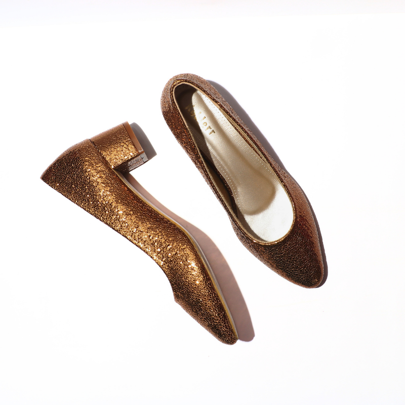Metallic Pointed Toe Ballerina