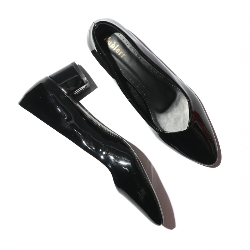 Pointed Toe Ballerina