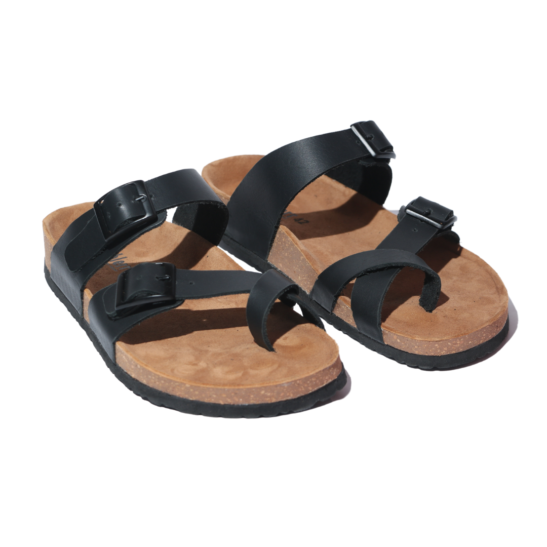 Men's Toe Ring Sandals in Black