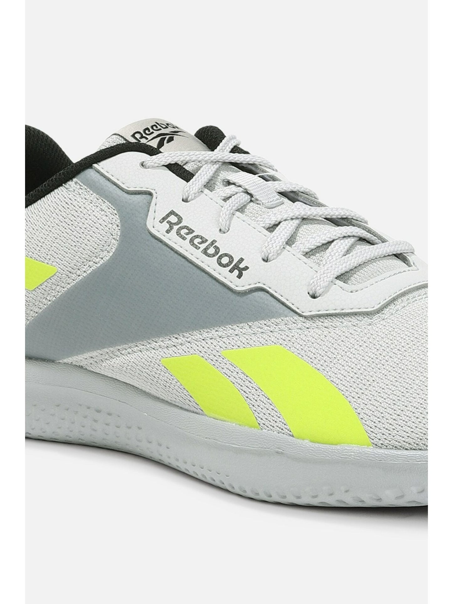 Run Snazzy Mens Running Shoes