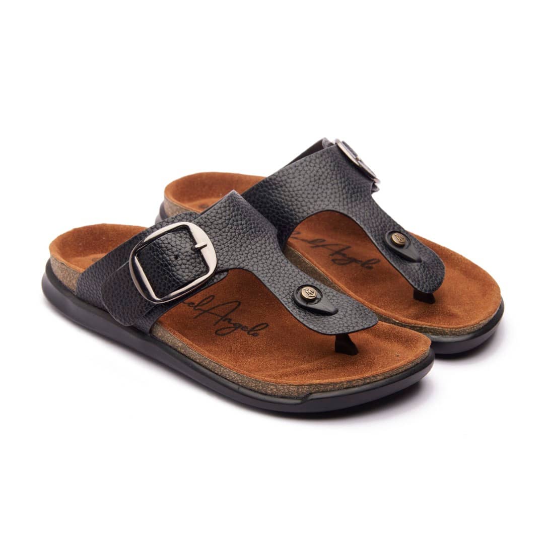 Women’s Buckle Chappals
