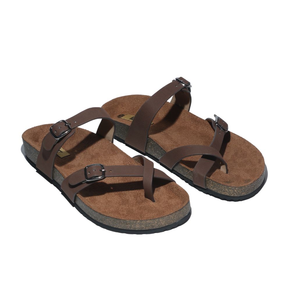 Women’s Toe Ring Sandals in Brown