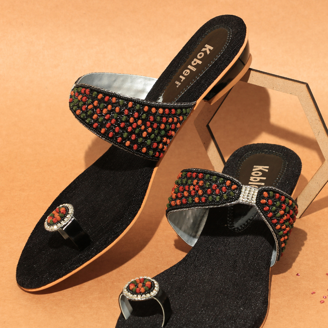 Black Multicolor Toe-ring Sandals