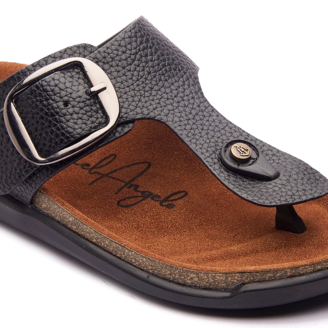 Women’s Buckle Chappals