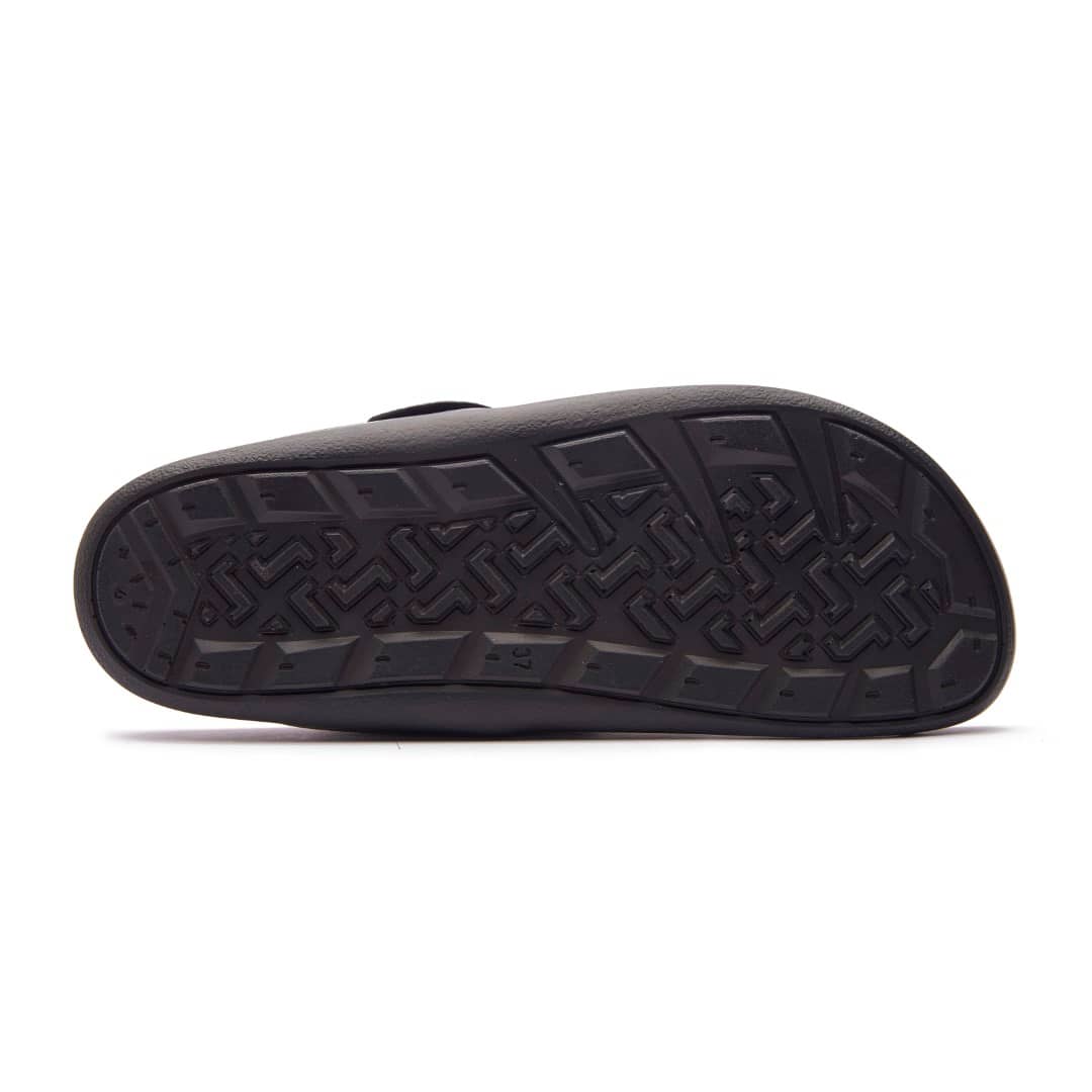 Women’s Buckle Chappals