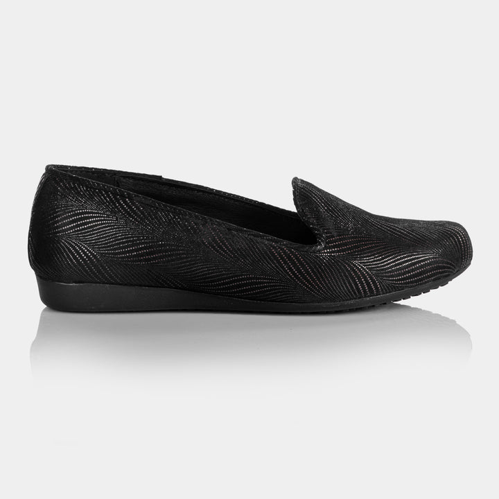 JUNIPER - Women's Loafer in Piano Black
