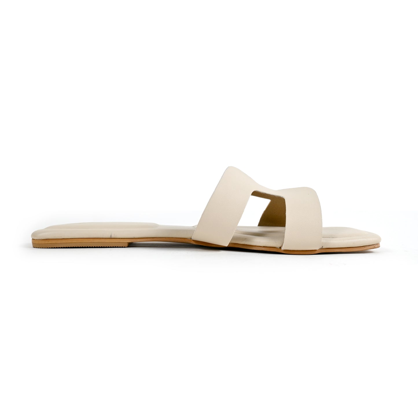 H Style Flats in Beige