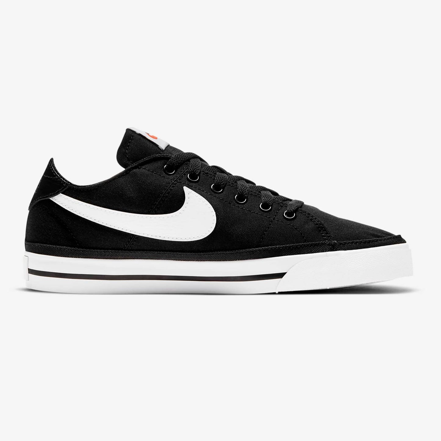 NikeCourt Legacy Canvas in Black