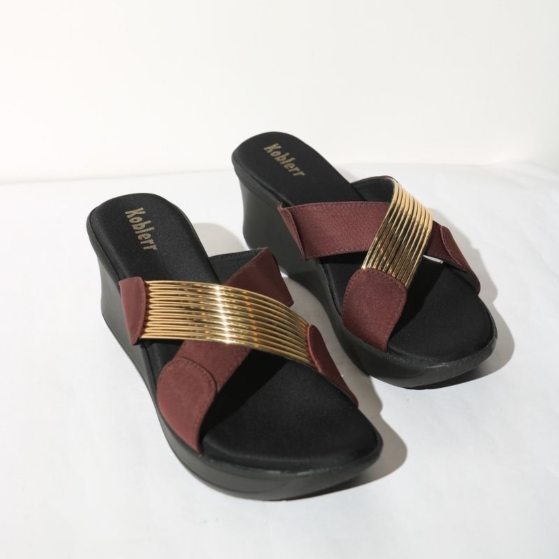 Gold Casual Wedge