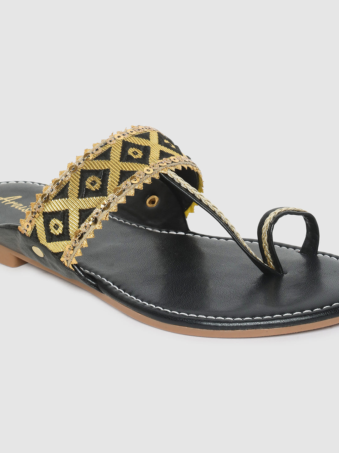 Black Embroidered Kolhapuris