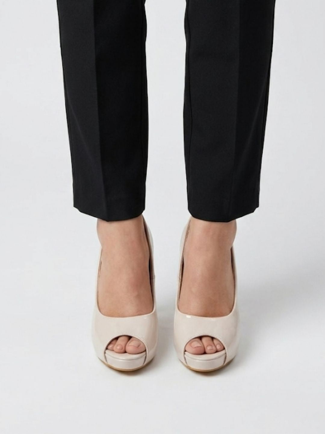 Cream Peep-Toe Classy Heel