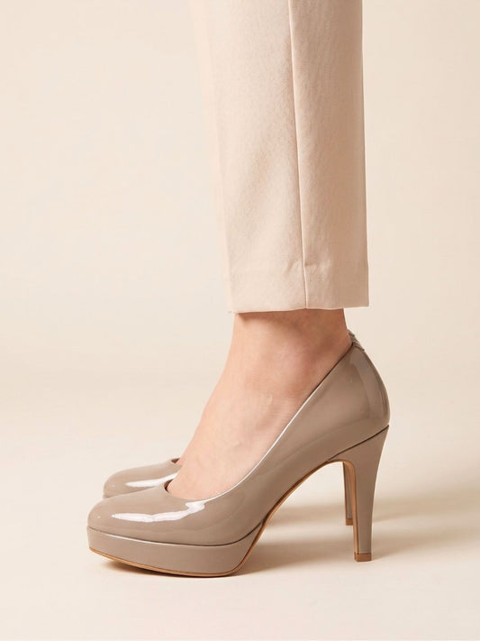 Khaki Classic heel