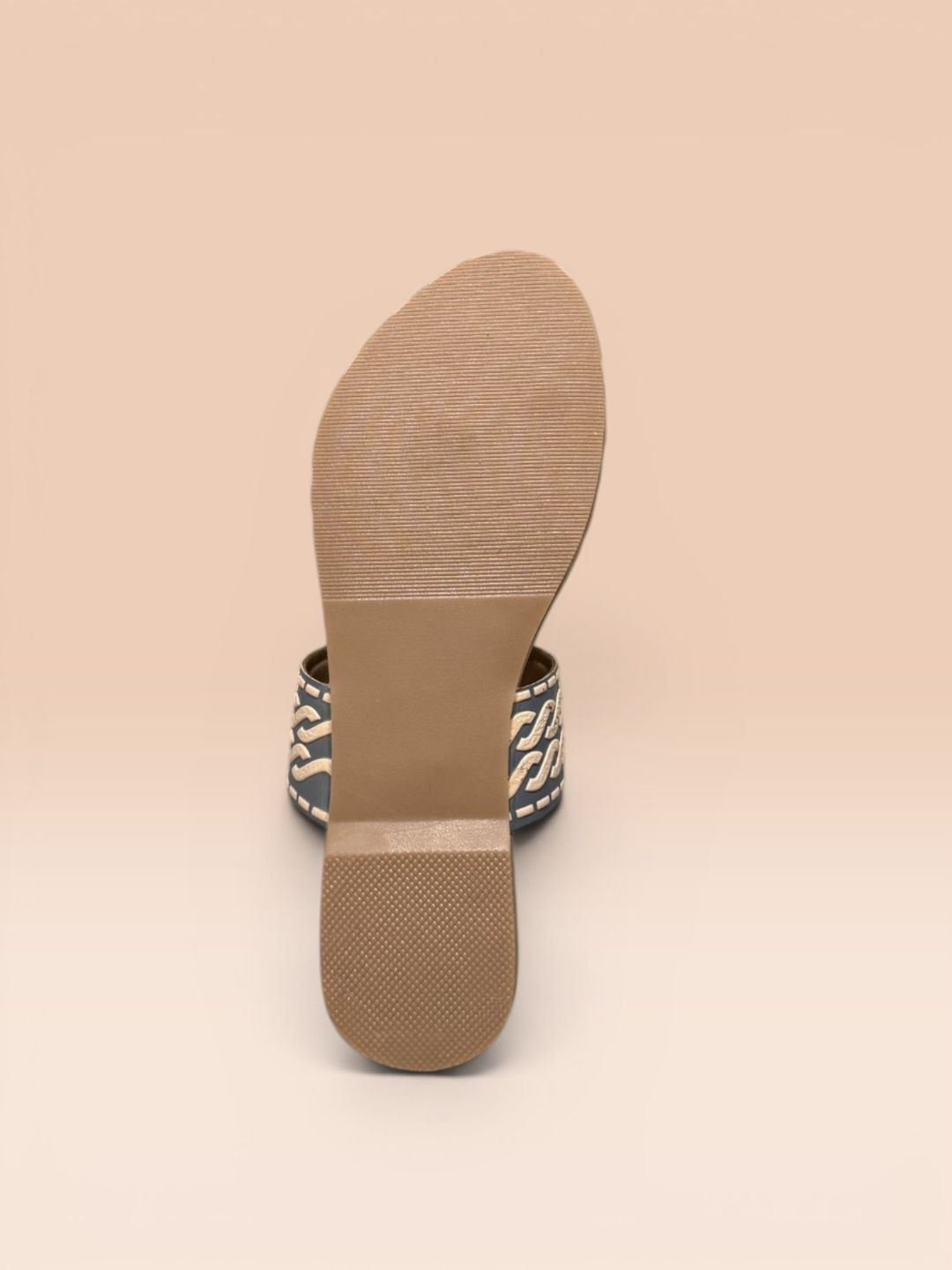 Grey Casual Toe-ring Sandals