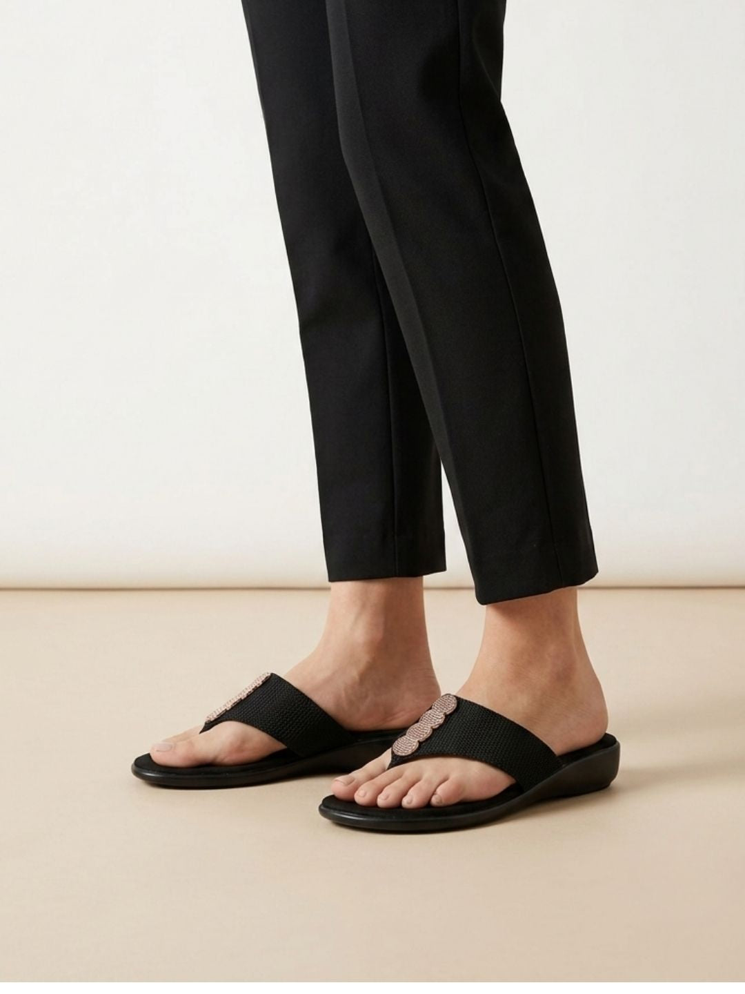 Black Casual Slippers