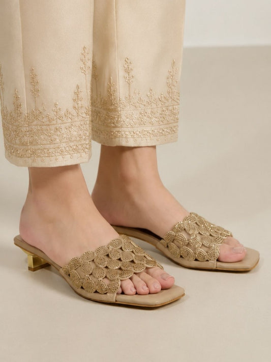 Beige Kitten heel