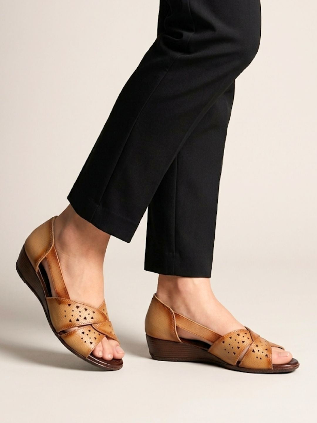 Beige women Cross strap sandals