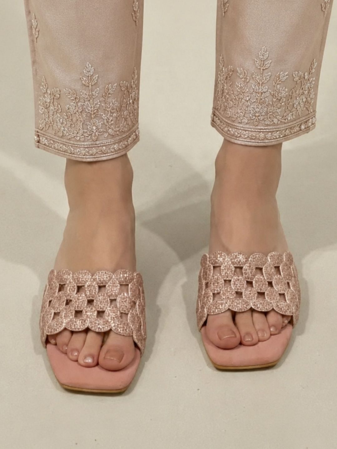 Peach Kitten heel