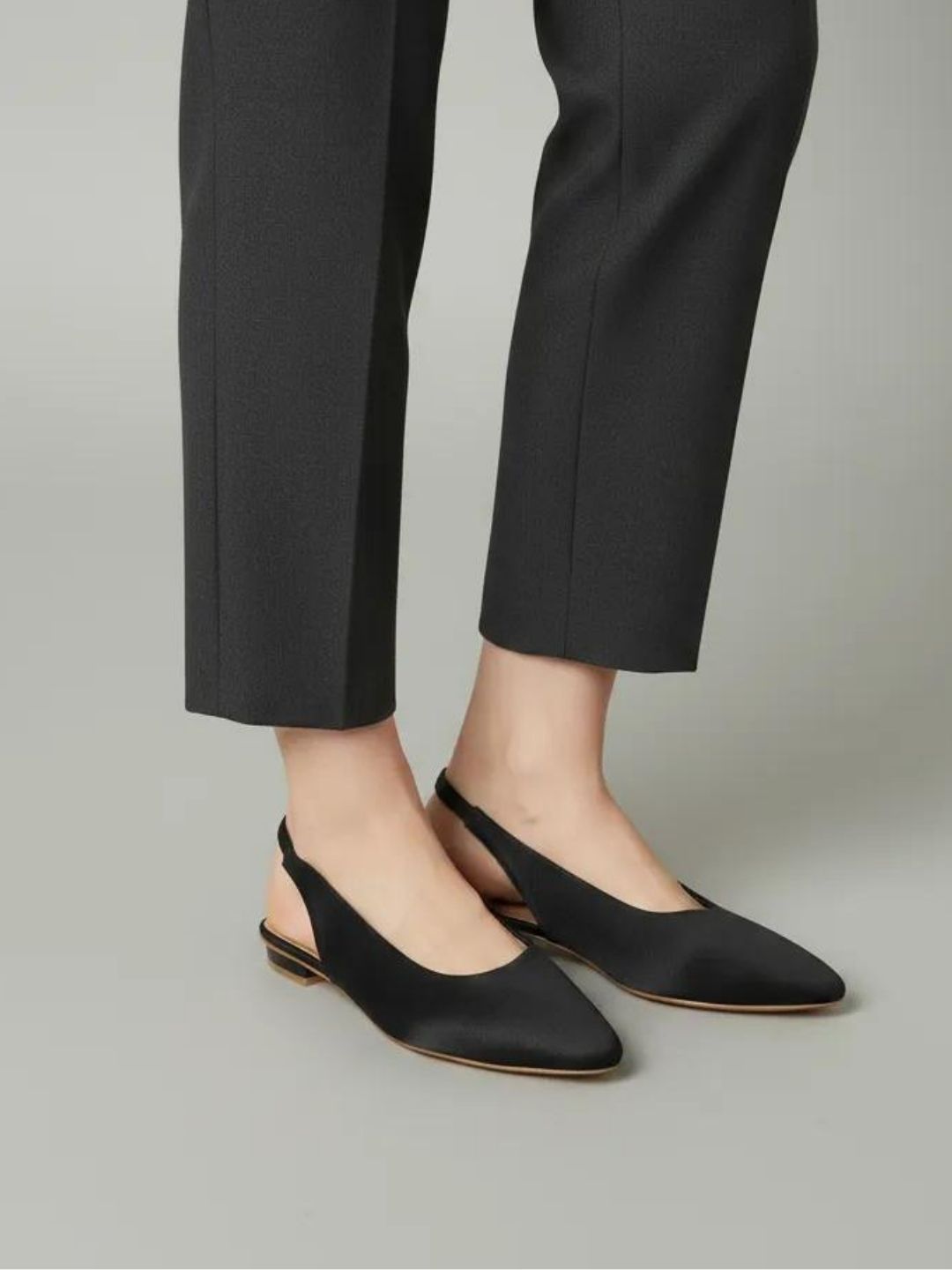 Black Pointed Casual Sandals