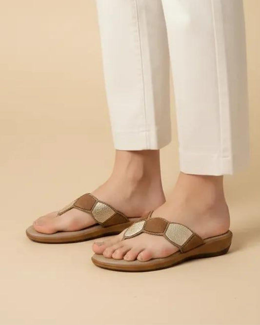 Women Chikoo Comfort T-Strap Sandals