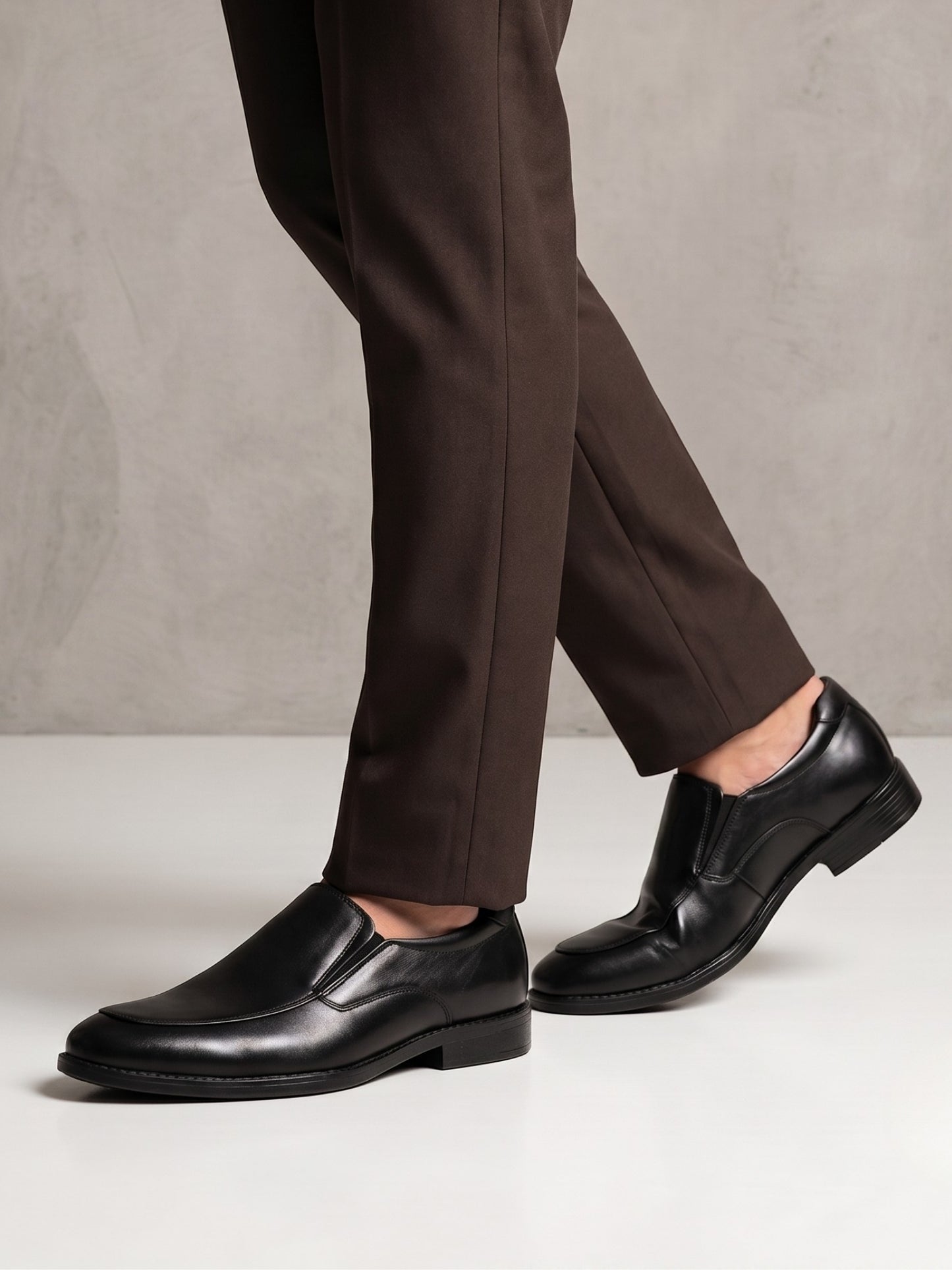 Men’s Textured Formal Loafers
