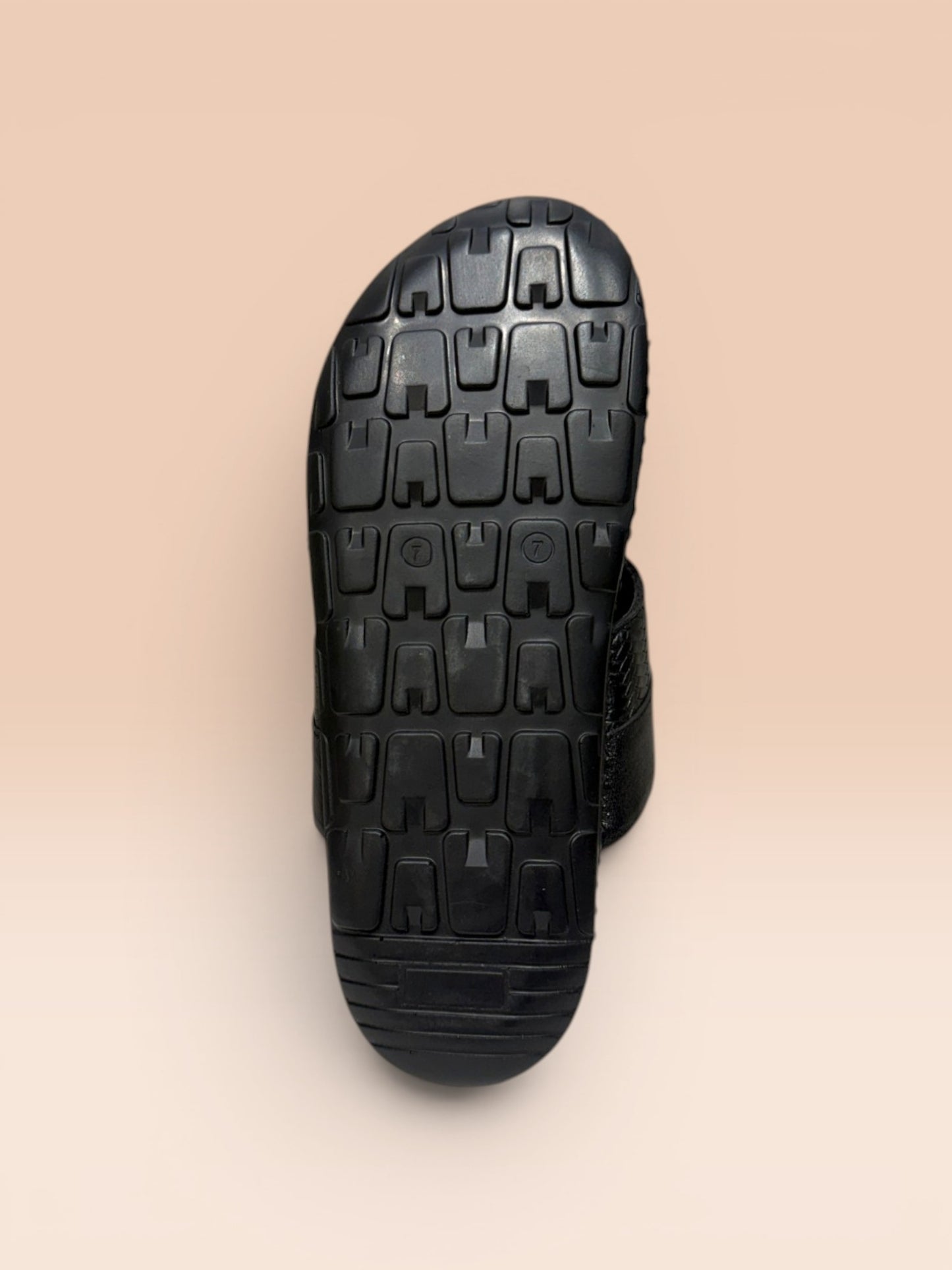 Men Thong-Strap Sandals