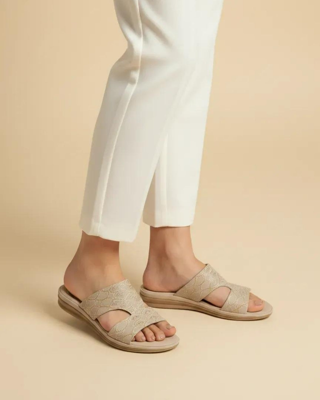 Women Cream Comfort Sandals