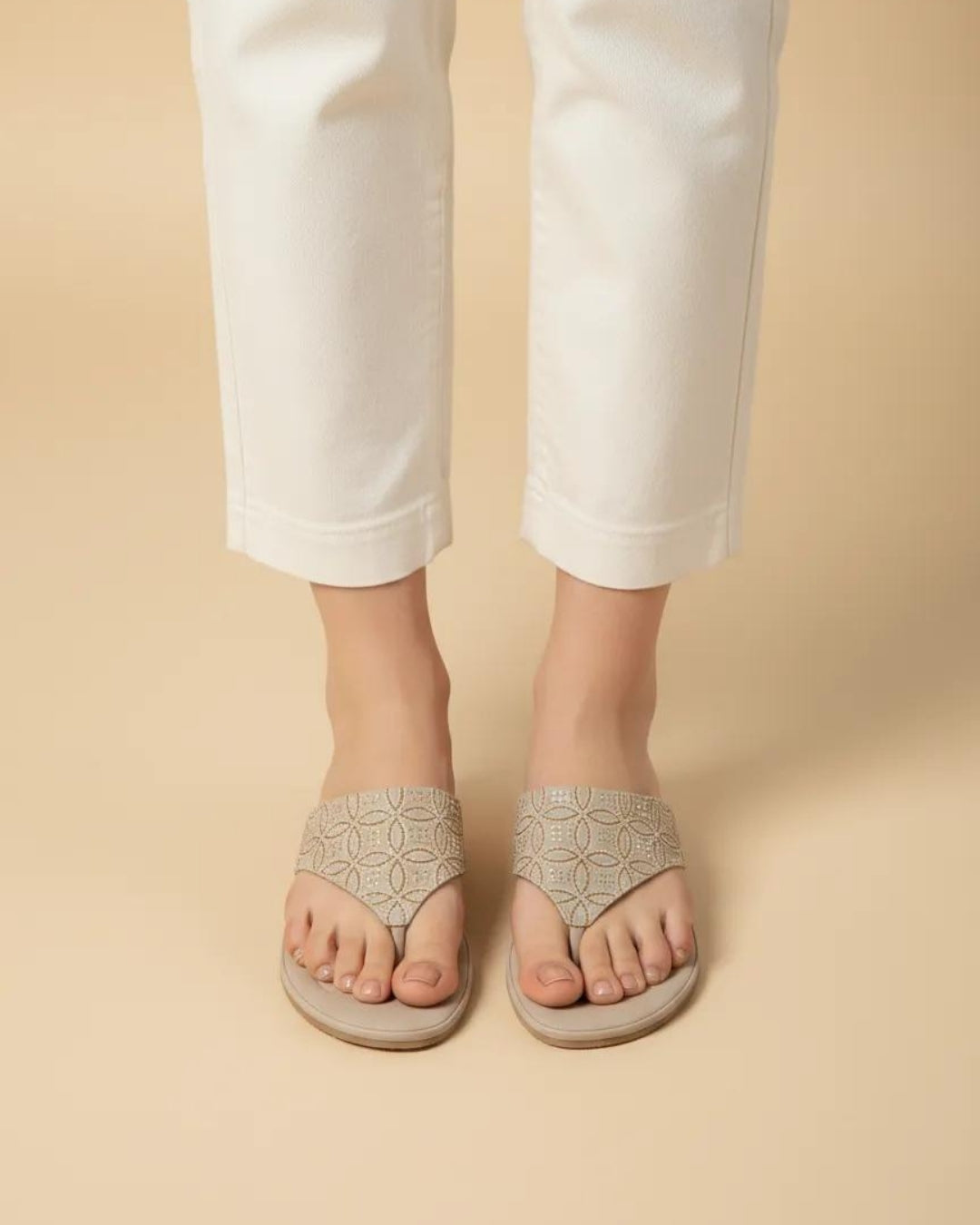 Women Cream Comfort T-Strap Sandals