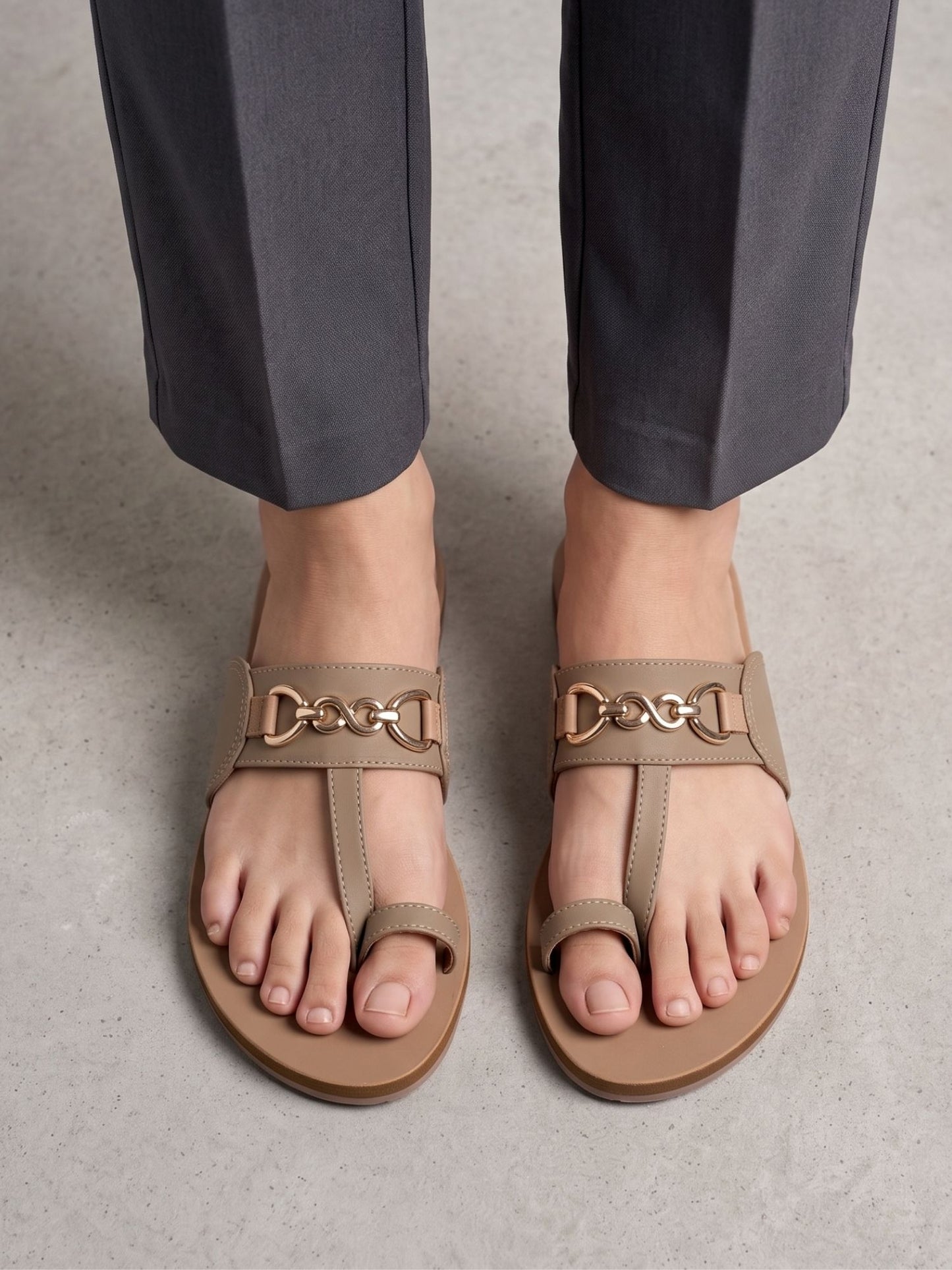 Beige Toe-ring Flats