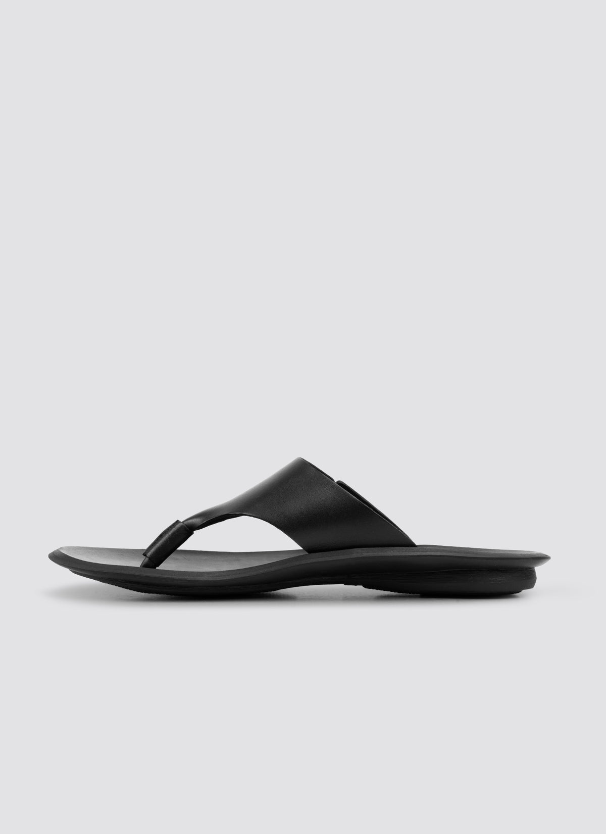 Language Menton Sandal - Black