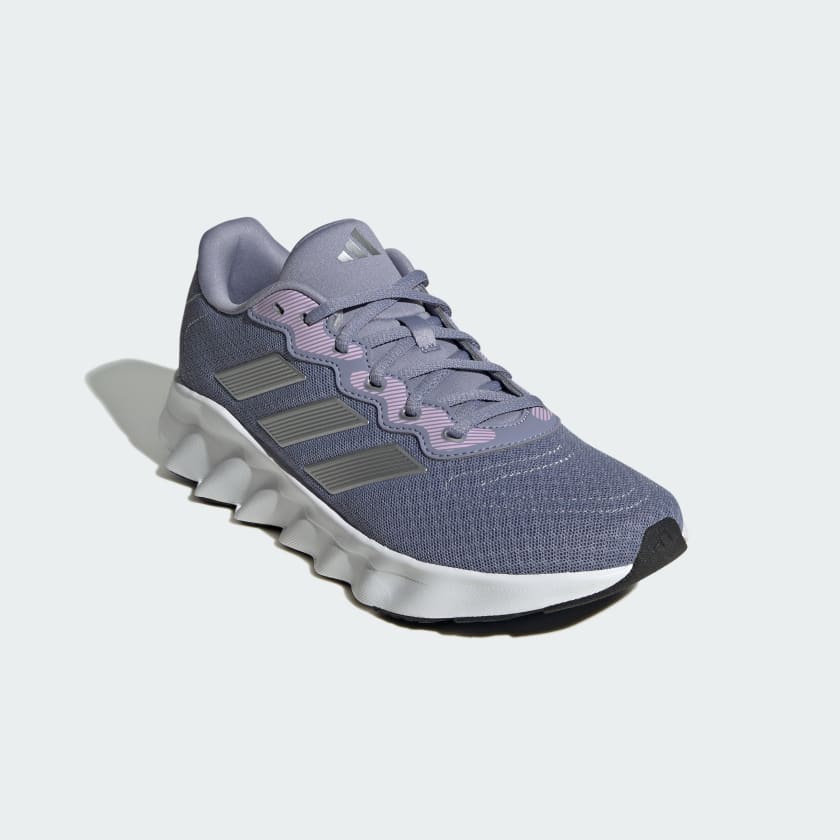 SWITCH MOVE RUNNING SHOES