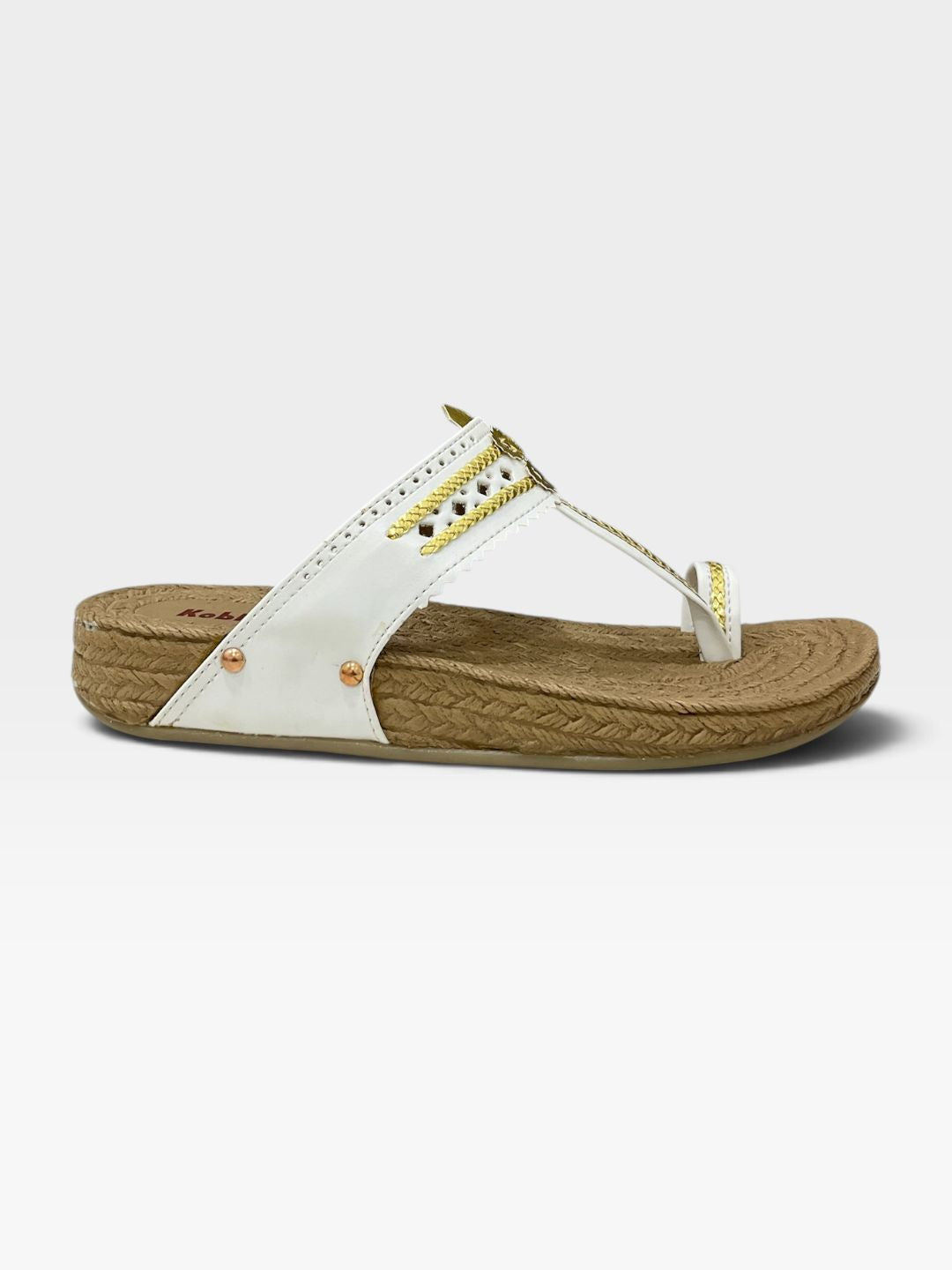 Women's White Kolhapuri Sandals 4